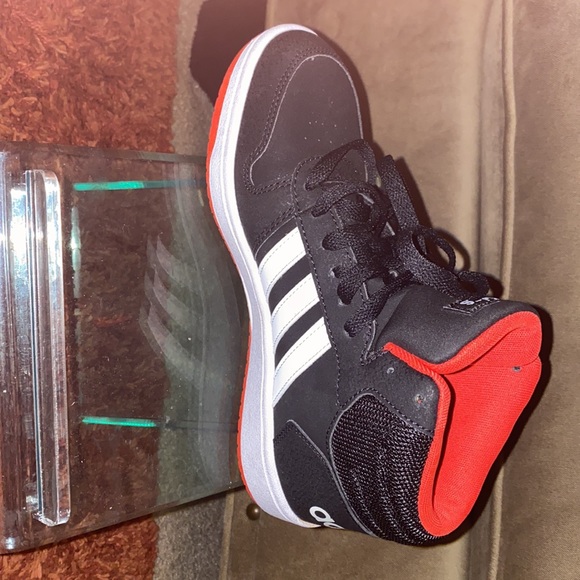 Kids Adidas High Top Sneakers - Picture 7 of 11